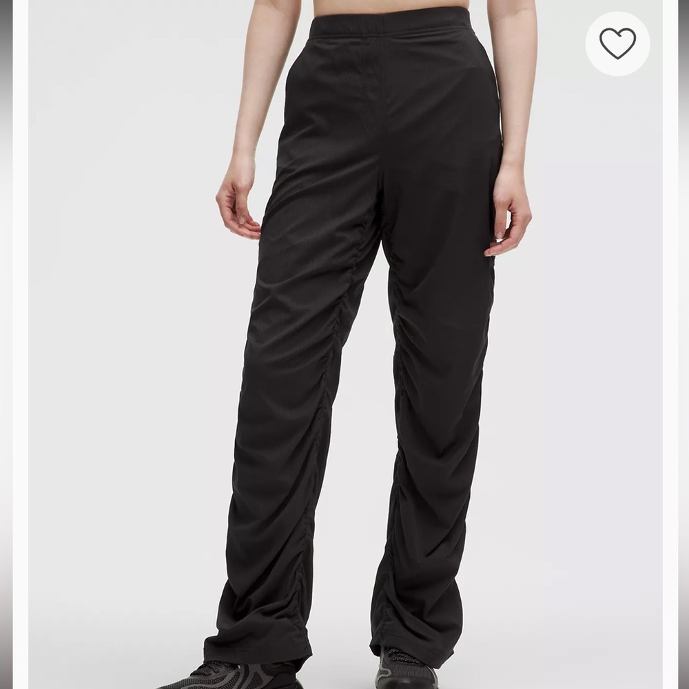 NWT Lululemon Dance Studio Slim Fit HR Flared Pant